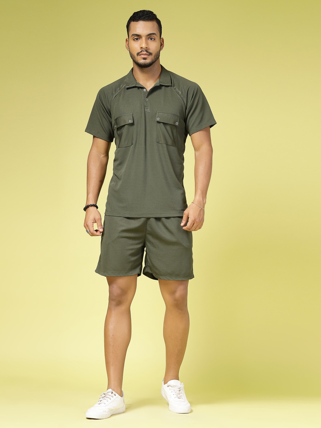 

Rigo Self Design Oversized T-Shirt WIth Shorts, Green