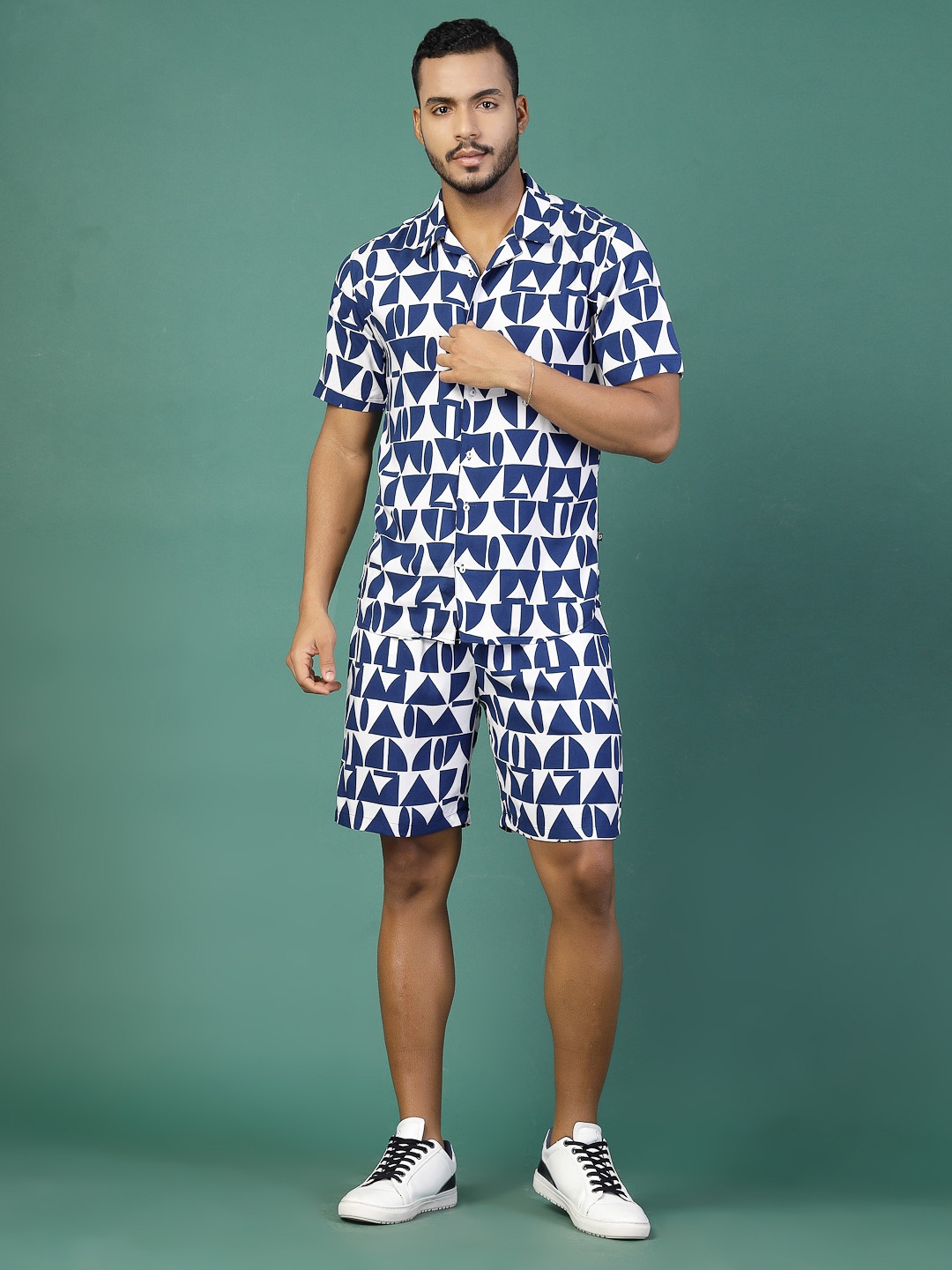 

Rigo Printed Cuban Collar Shirt & Shorts, Blue