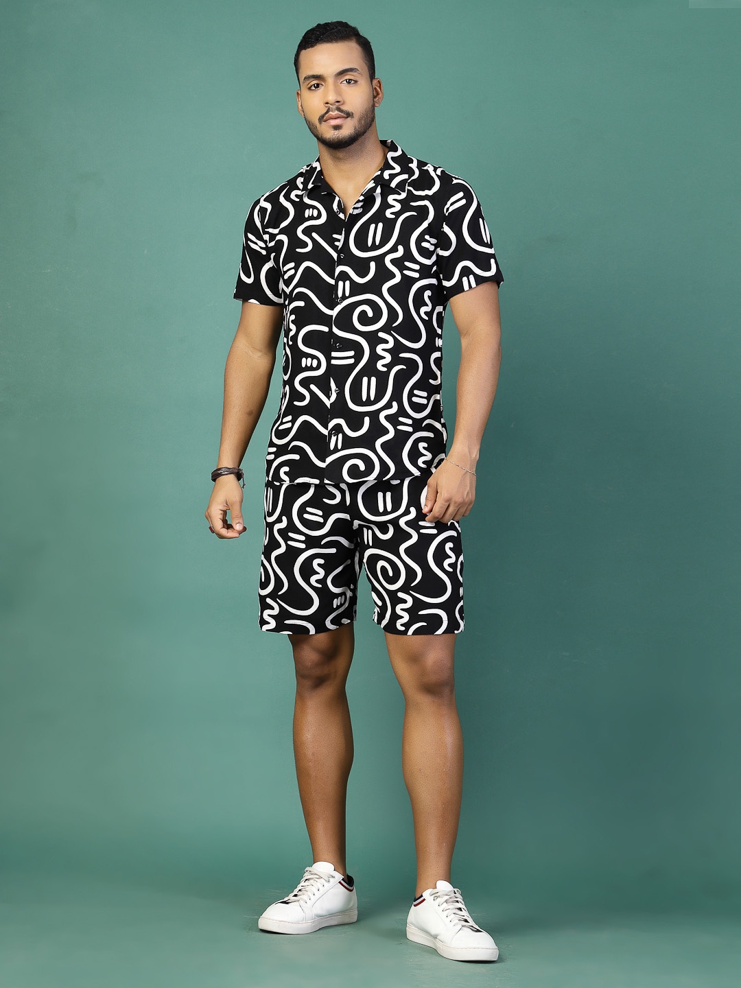 

Rigo Abstract Printed Slim-Fit Shirt With Shorts, Black