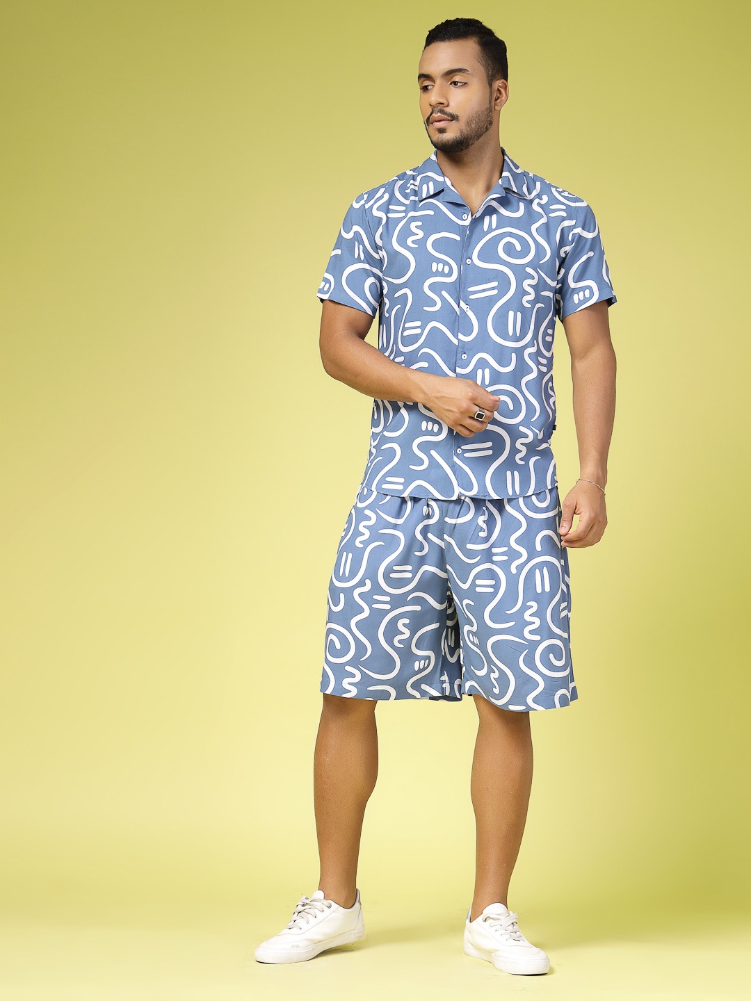 

Rigo Abstract Printed Slim-Fit Shirt With Shorts, Blue