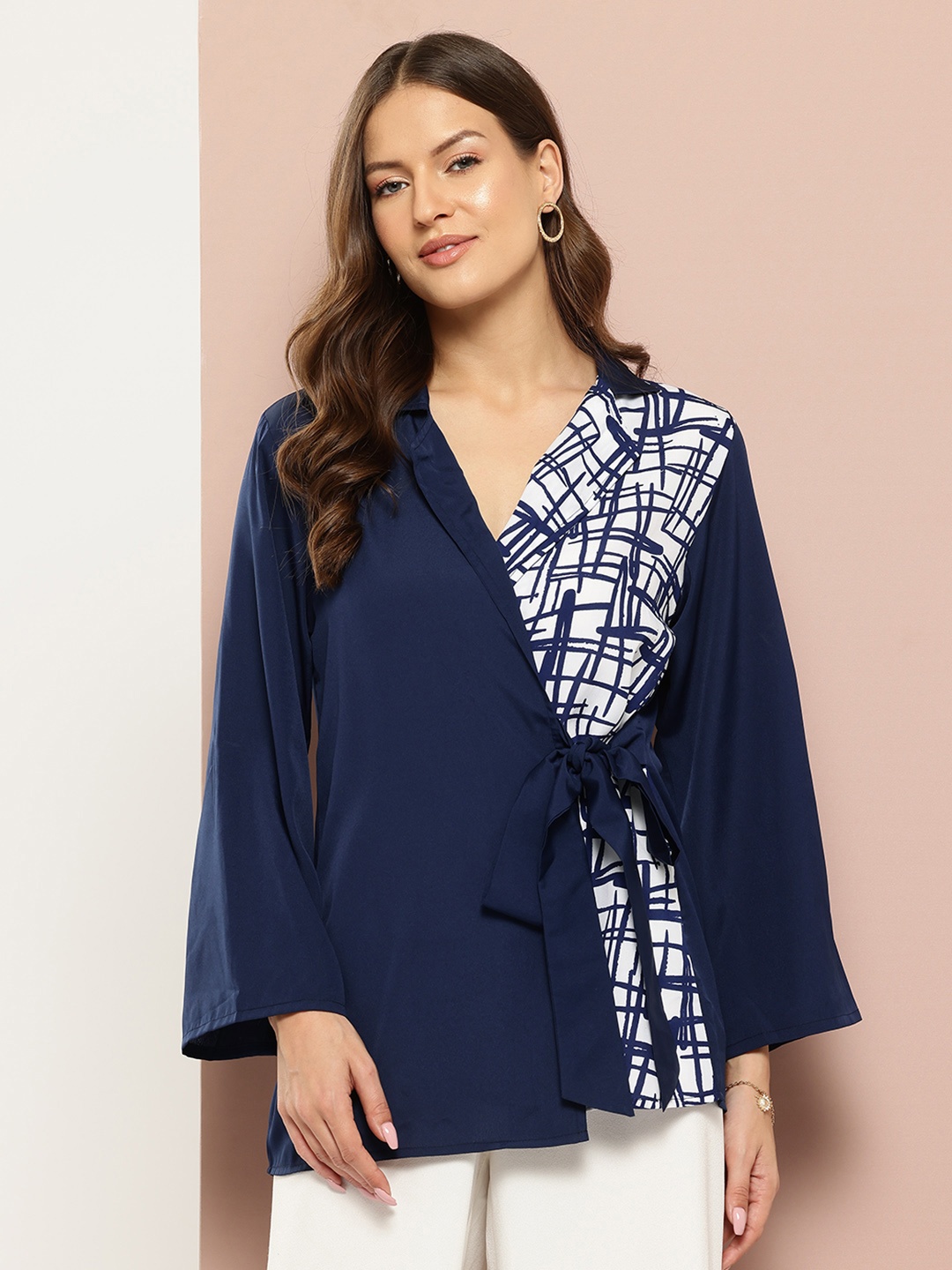 

Qurvii Colourblocked Crepe Wrap Longline Top, Navy blue