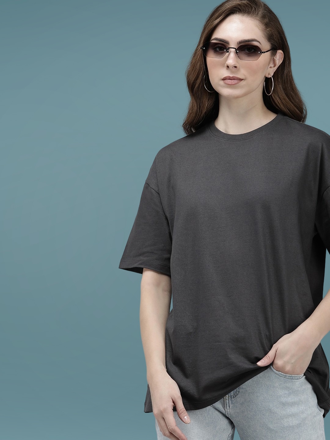 

DressBerry Women Solid Round Neck Cotton Oversized T-Shirt, Grey