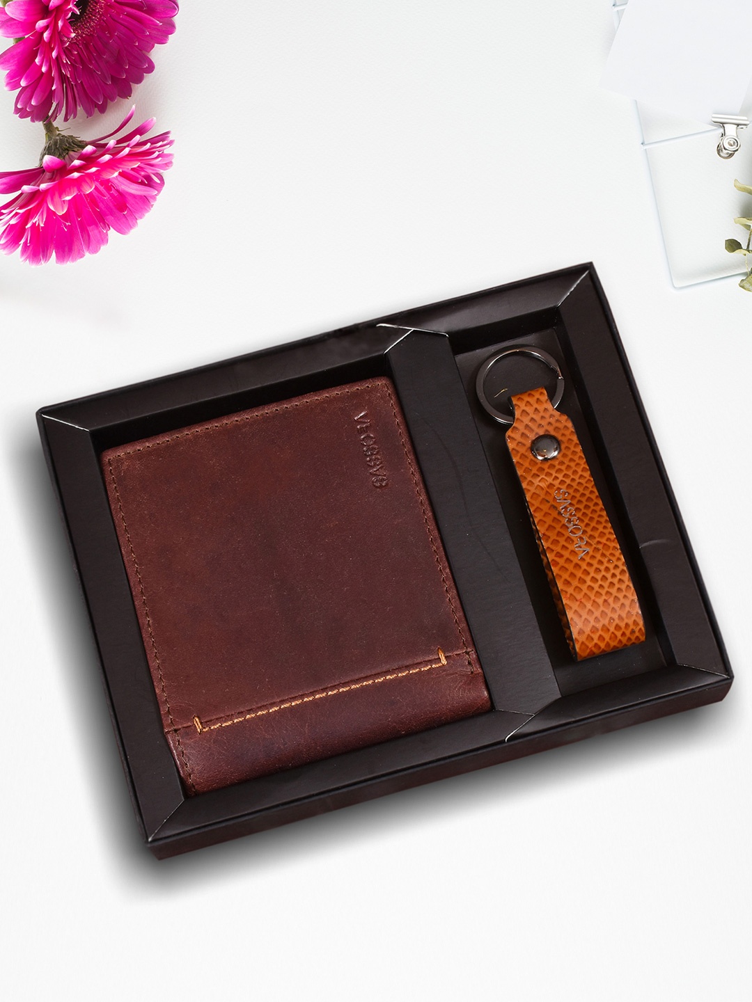 

Sassora Men Accessory Gift Set Comes with a box, Brown