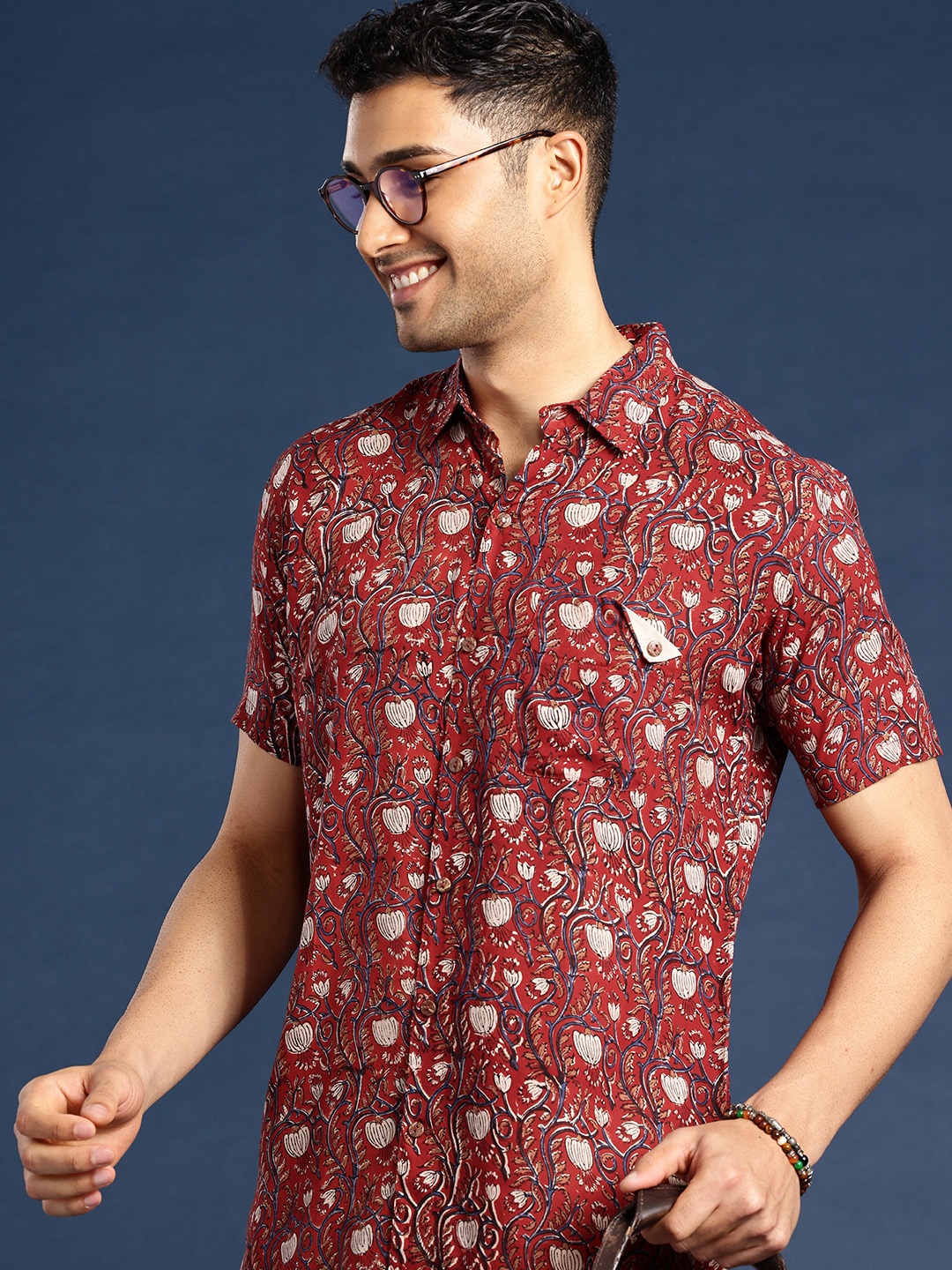 

Taavi Men Comfort Block Print Ethnic Motifs Pure Cotton Casual Shirt, Red