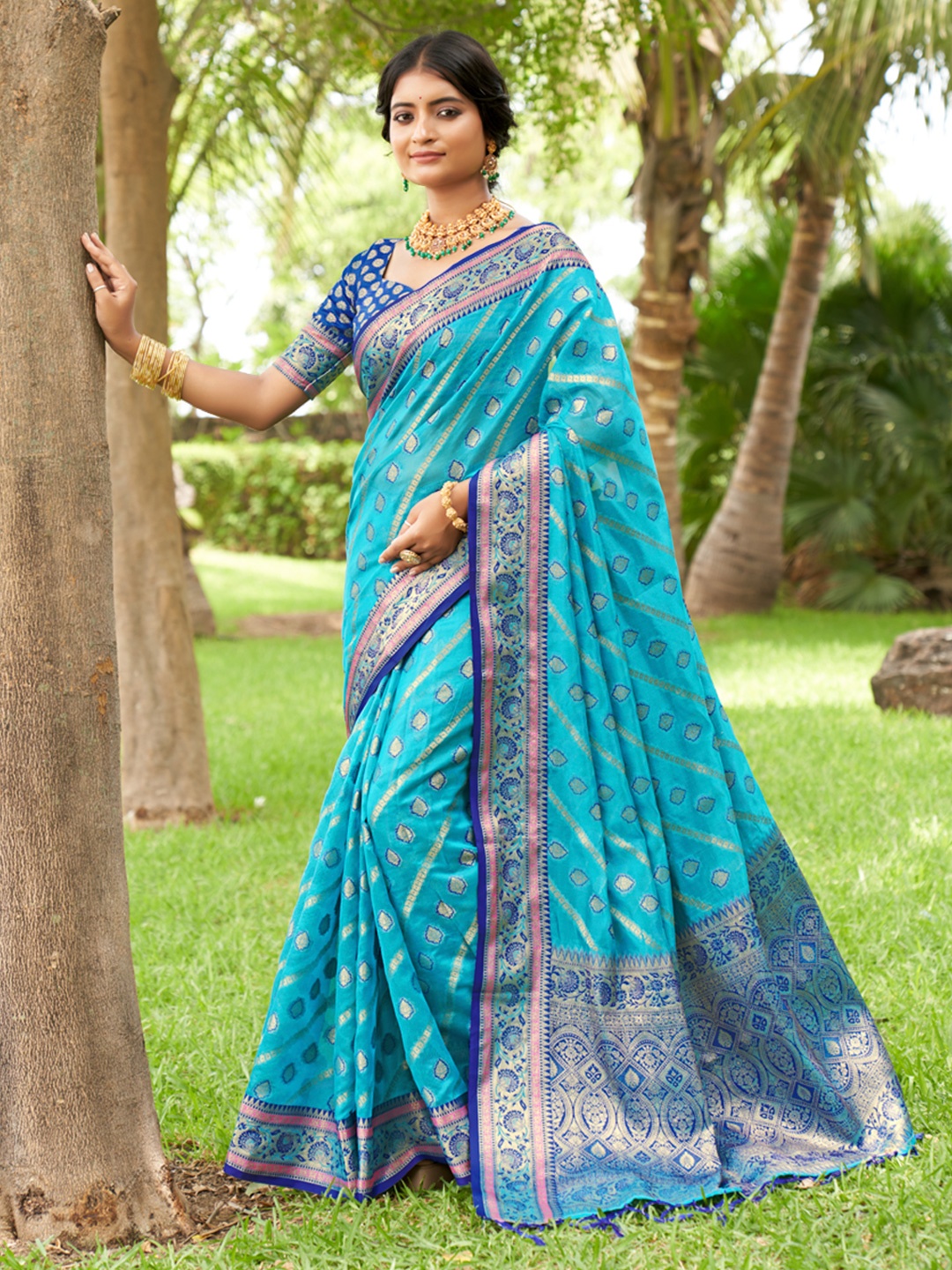

SGF11 Woven Design Pure Zari Heavy Work Organza Lehriya Saree, Blue