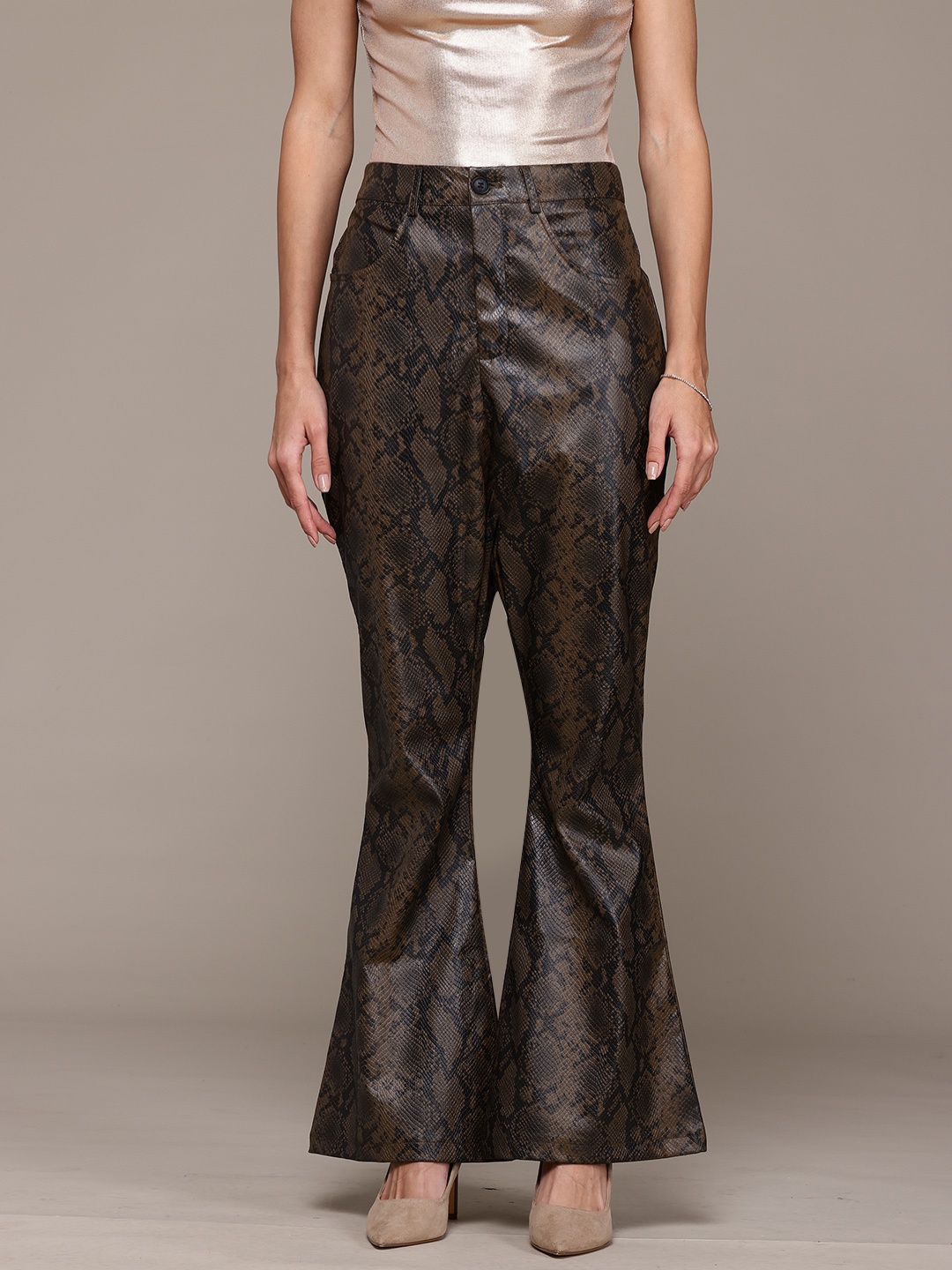 

bebe Women All Day Animal Skin Textured High-Rise Trousers, Brown