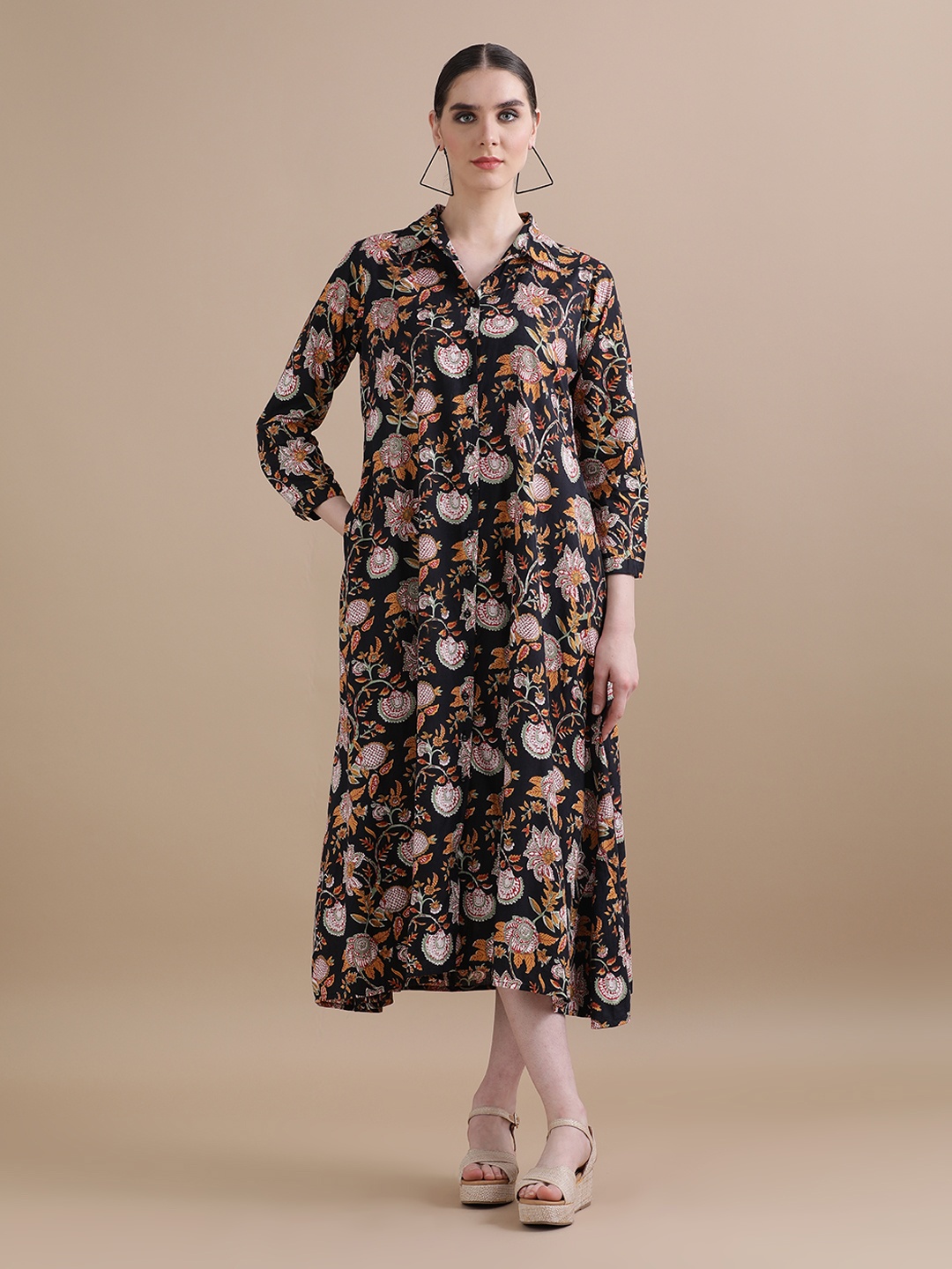 

BLACK & BLAH BLAH Relaxed Fit Floral Printed A-Line Pure Cotton Monochrome Midi Dress