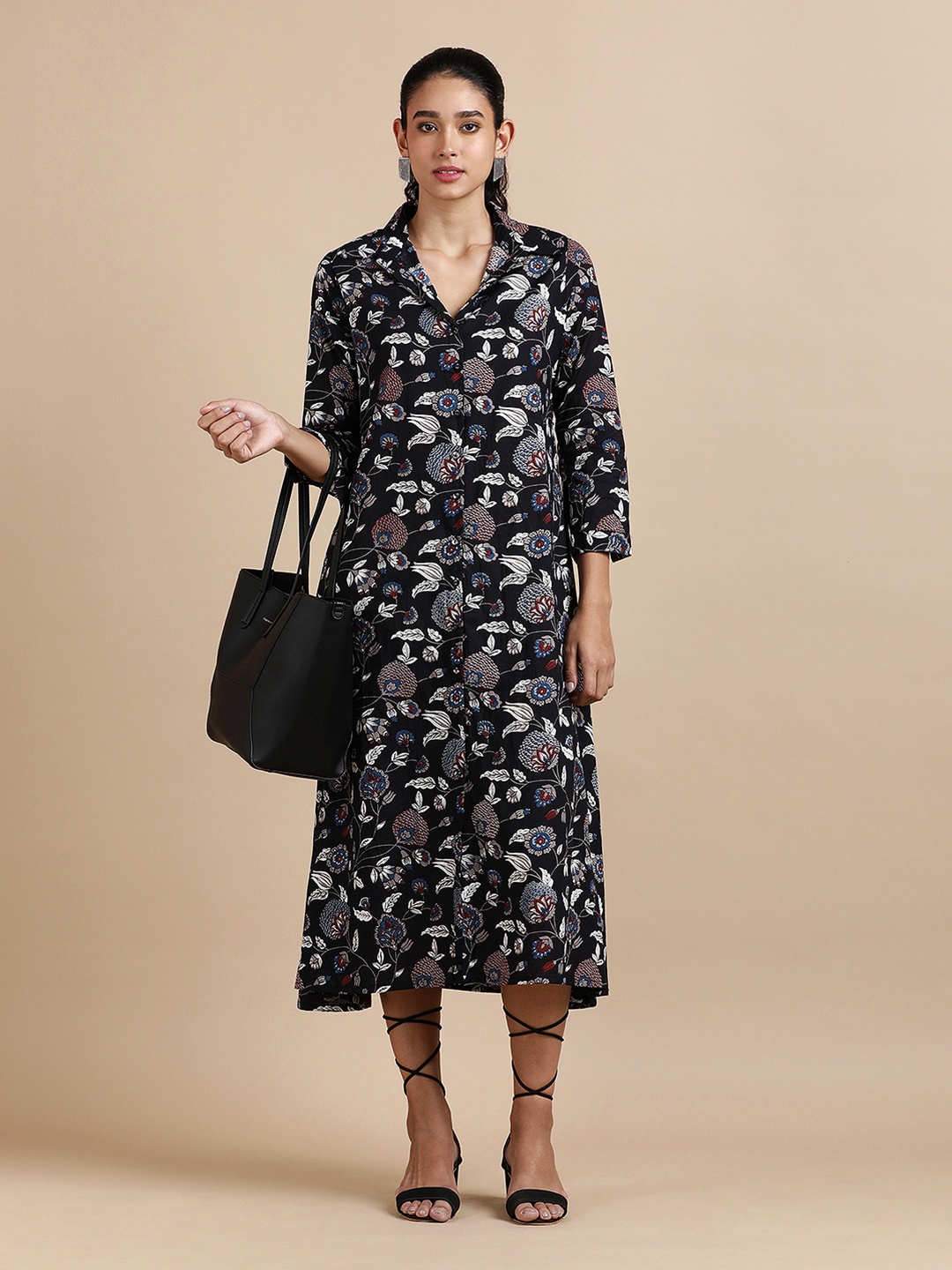 

BLACK & BLAH BLAH Relaxed Fit Floral Printed A-Line Pure Cotton Monochrome Midi Dress