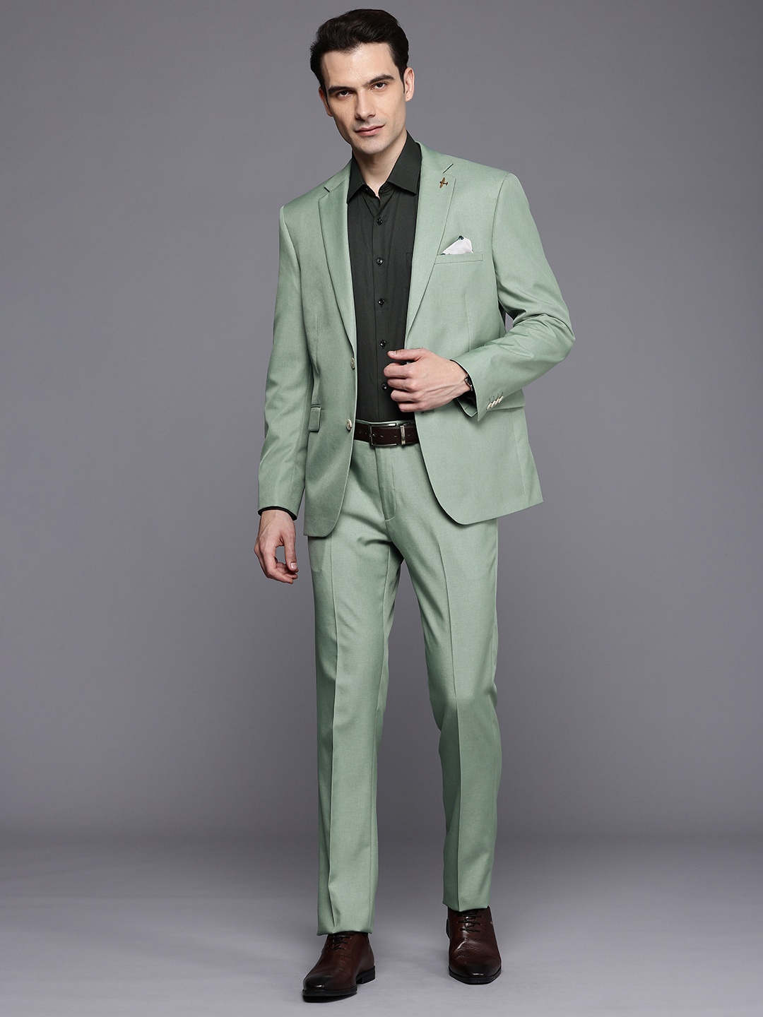 

Theme Men 2 Piece Solid Regular Fit Suit, Green