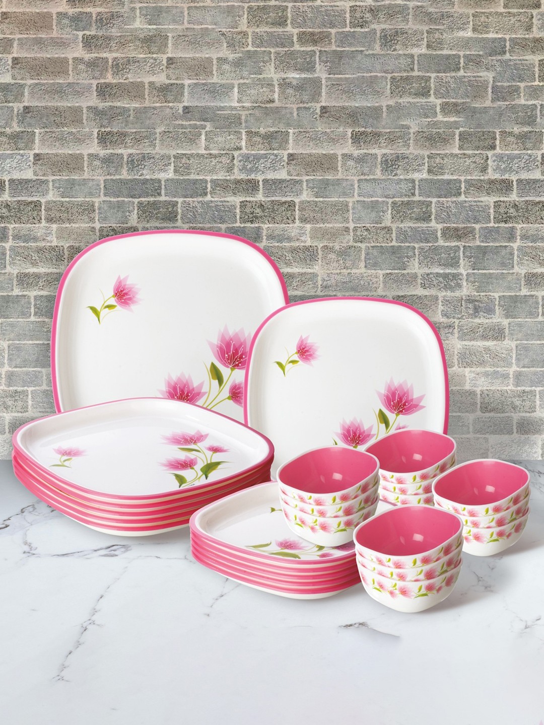 

Nayasa Square Dlx Set of 24 Pink Microwave & Dishwasher Safe Dinner Set