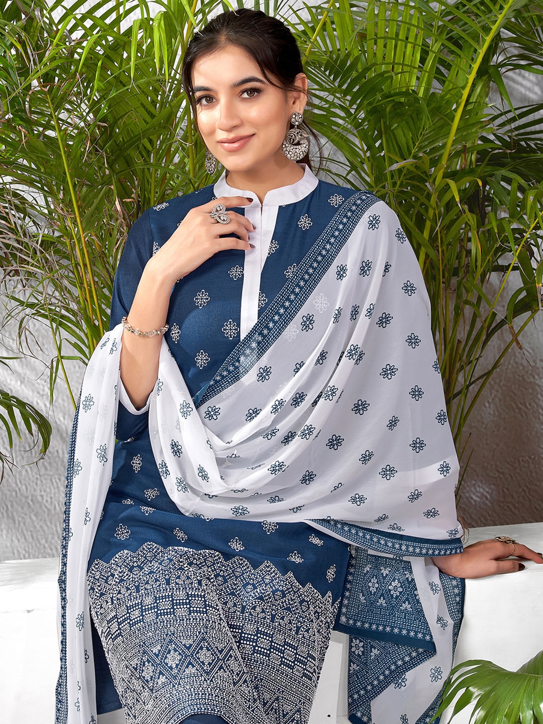 

KALINI Ethnic Motifs Printed Straight Kurta with Trousers & Dupatta, Blue