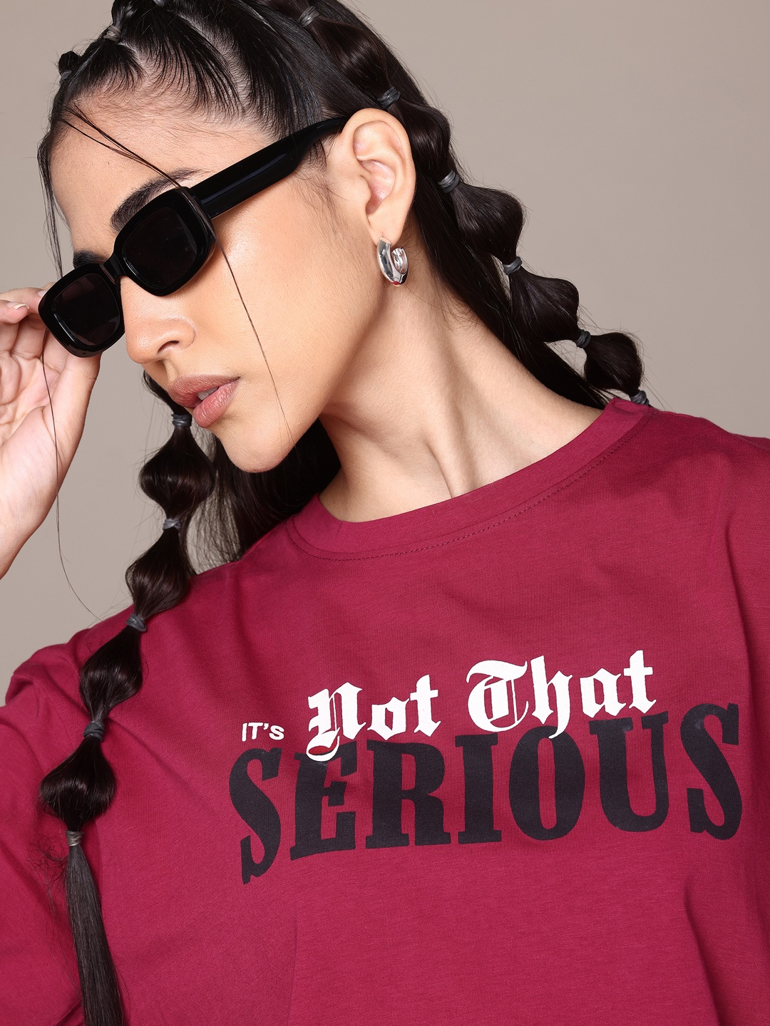 

The Roadster Lifestyle Co. Printed Drop-Shoulder Sleeves Pure Cotton Oversized T-shirt, Maroon