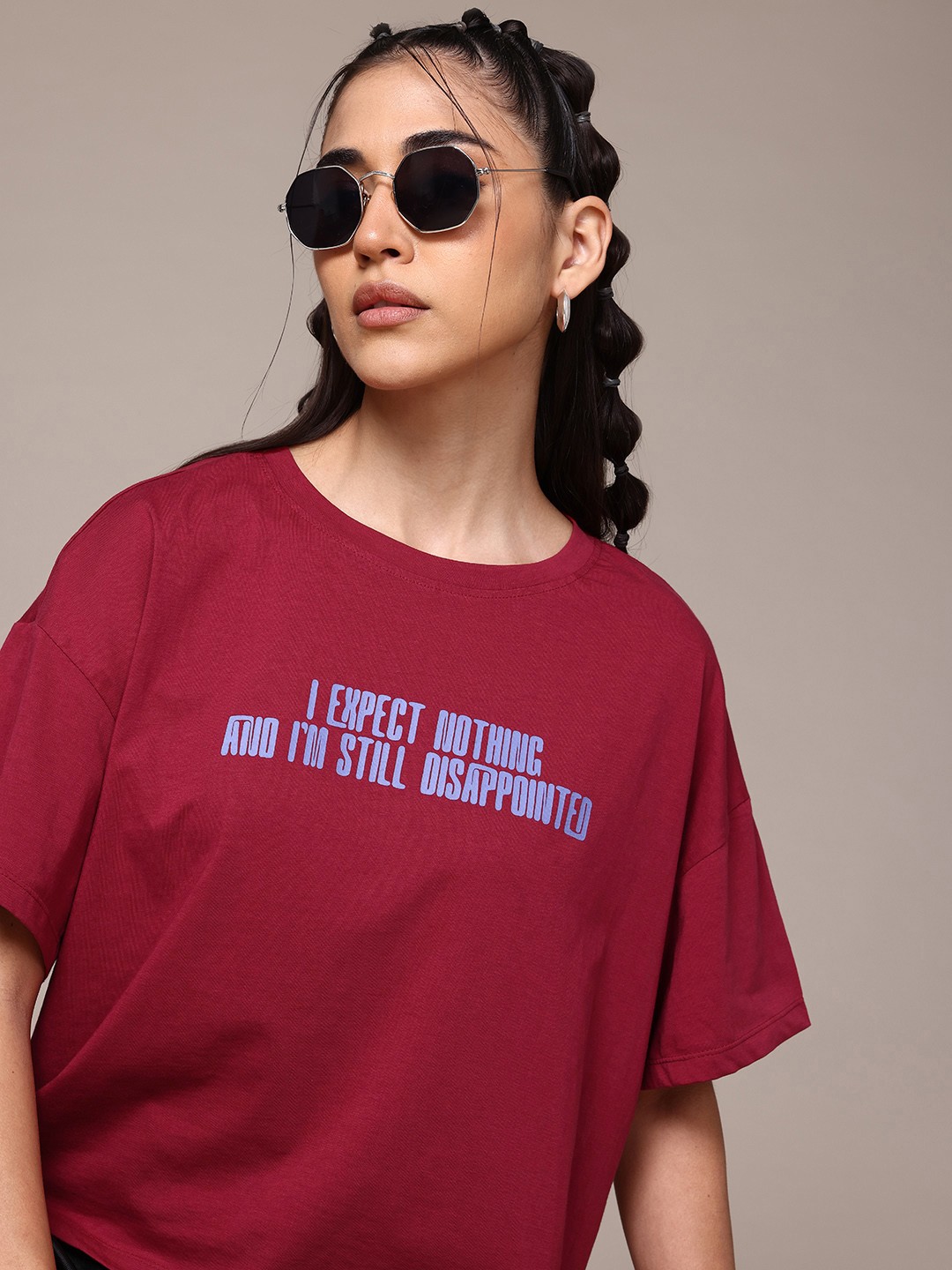 

The Roadster Lifestyle Co. Printed Drop-Shoulder Sleeves Pure Cotton Boxy T-shirt, Maroon