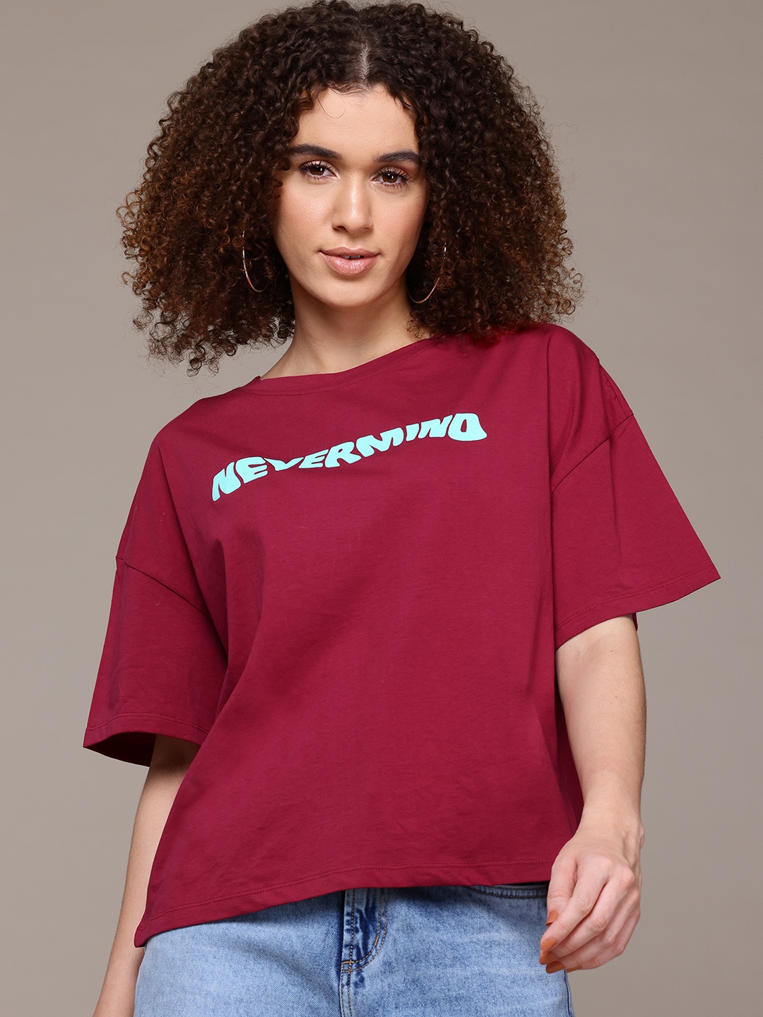 

The Roadster Lifestyle Co. Typography Print Drop-Shoulder Sleeves Pure Cotton T-shirt, Maroon