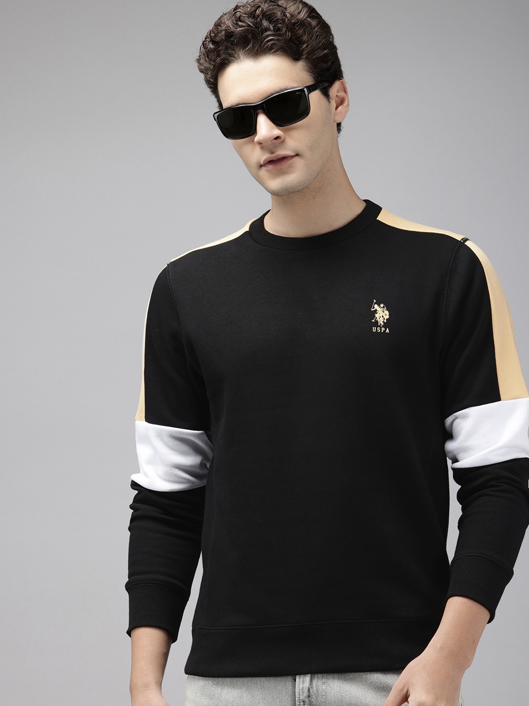 

U.S. Polo Assn. Round Neck Sweatshirt, Black