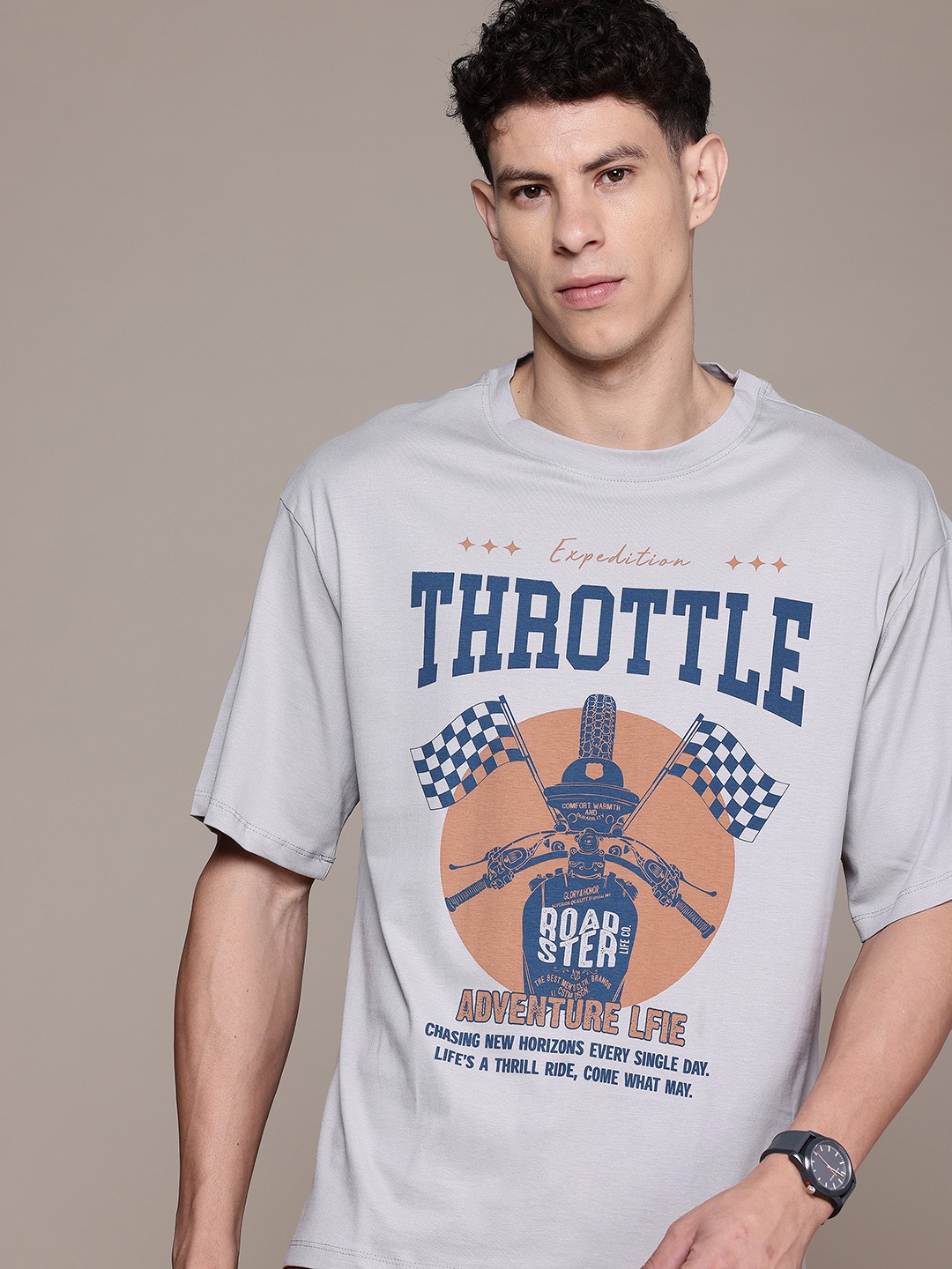 

The Roadster Lifestyle Co. Men Printed Relaxed Fit Pure Cotton T-shirt, Grey