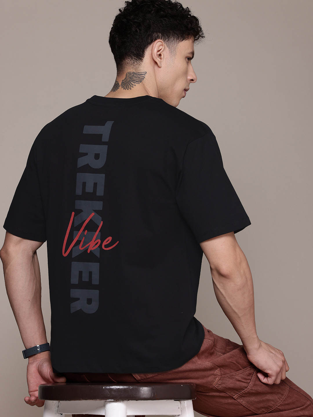 

The Roadster Lifestyle Co. Men Printed Relaxed Fit Pure Cotton T-shirt, Black