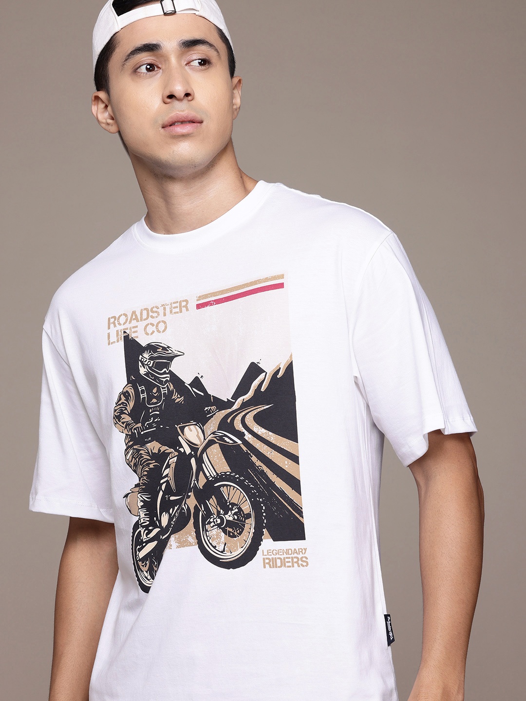 

The Roadster Lifestyle Co. Graphic Print Drop-Shoulder Sleeves Pure Cotton T-shirt, White