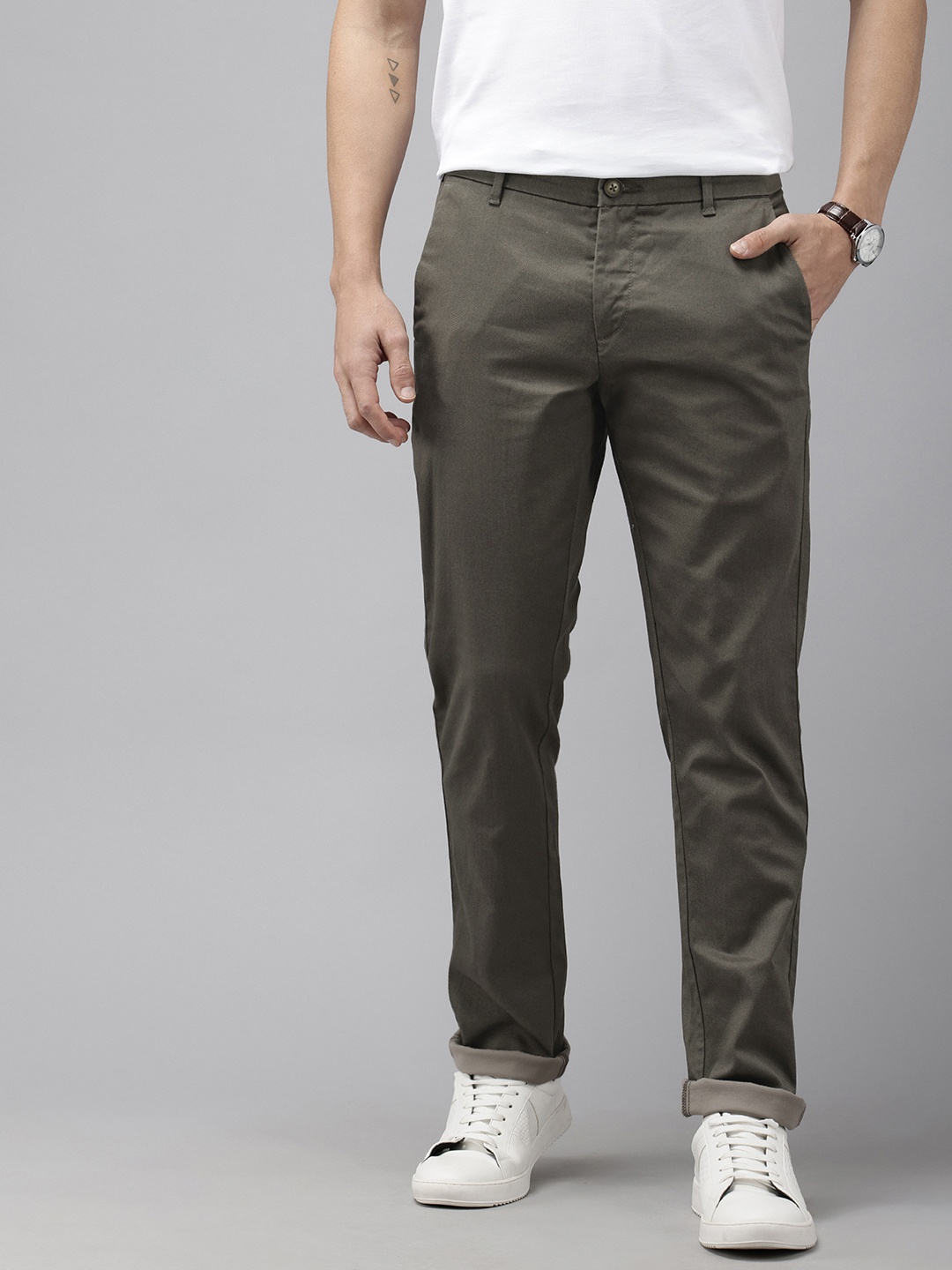 

U.S. Polo Assn. Men Geometric Printed Austin Trim Fit Trousers, Grey