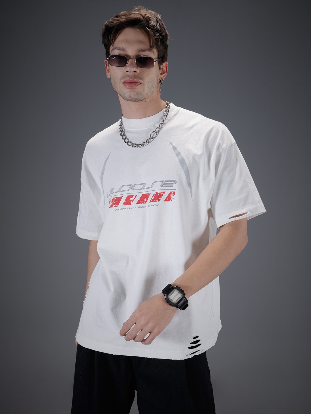 

SOKO STREET Printed Fish Eye Cut-Outs Drop-Shoulder Sleeves Oversized Fit T-shirt, White
