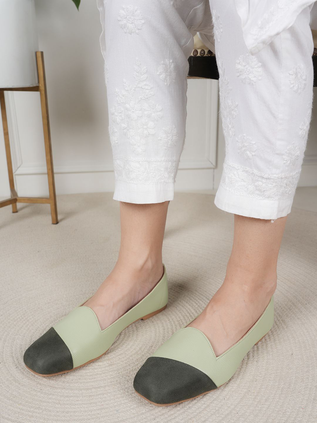 

Mast & Harbour Women Colourblocked Ballerinas, Green