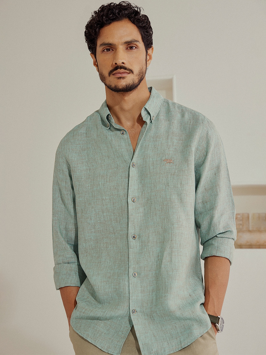 

Andamen Casual Men Solid Button-Down Collar Slim Fit Casual Shirt, Green
