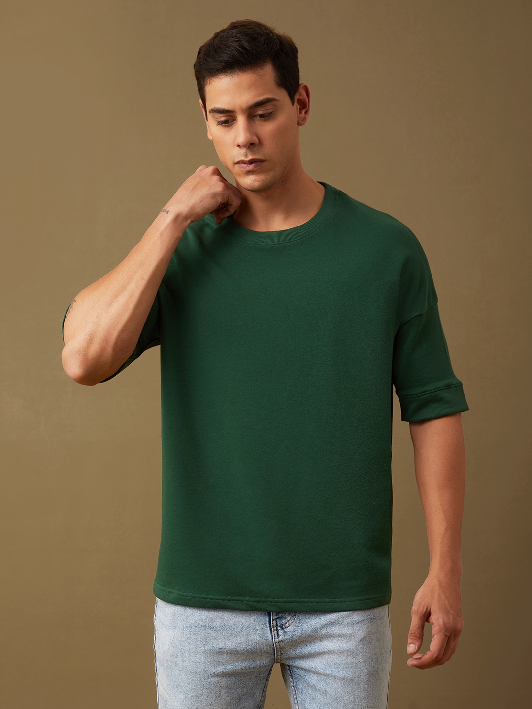 

DILLINGER Men Solid Ultra Soft Drapey Cotton Oversized Drop Shoulder T-Shirt, Green