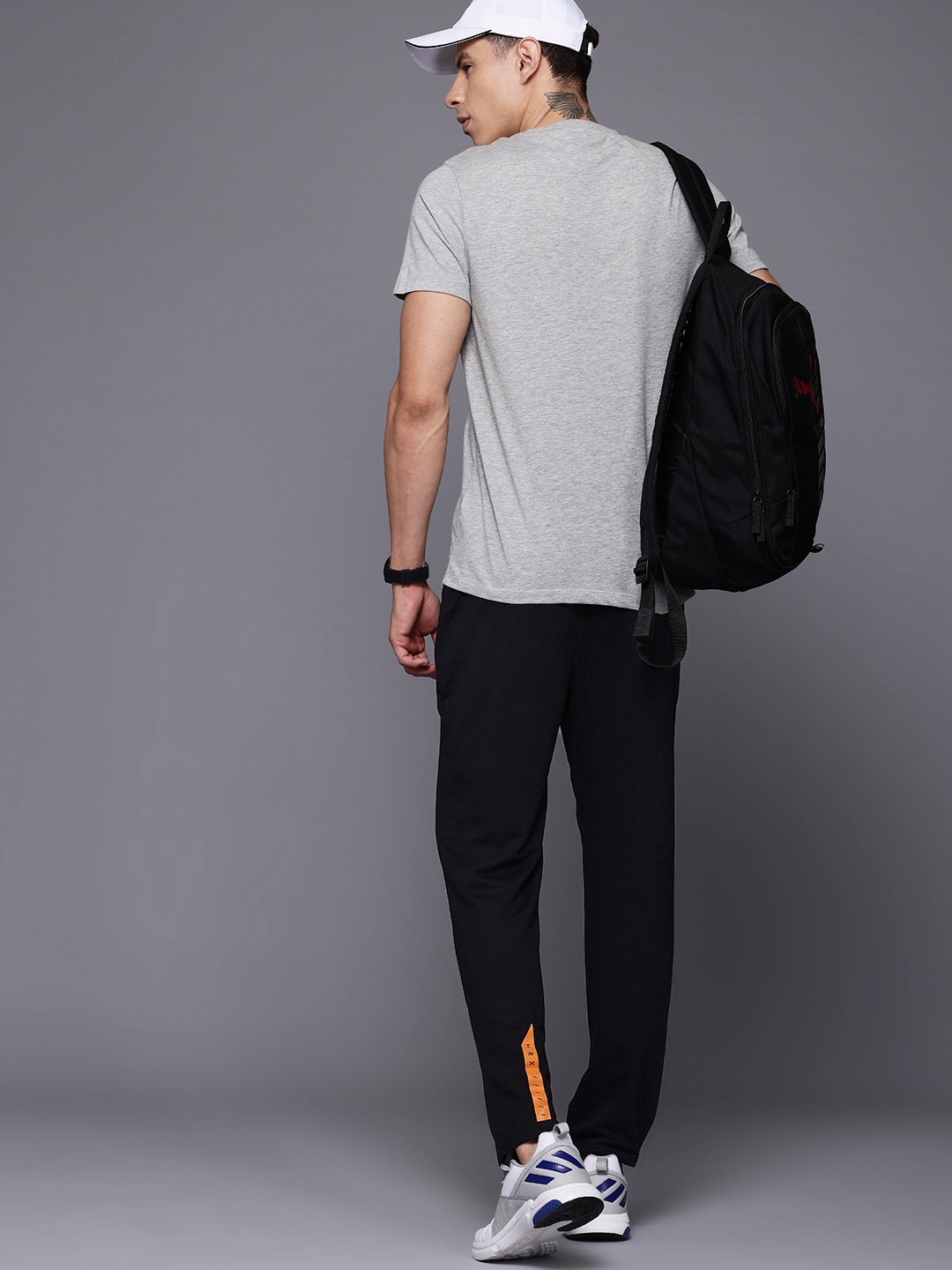 

HRX by Hrithik Roshan Men Lifestyle Track Pants, Black