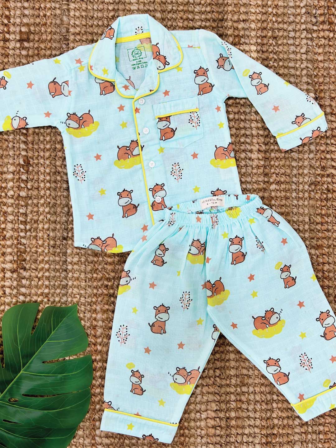 

A Toddler Thing Sleepy Hippo Unisex Kids Printed Night suit, Blue