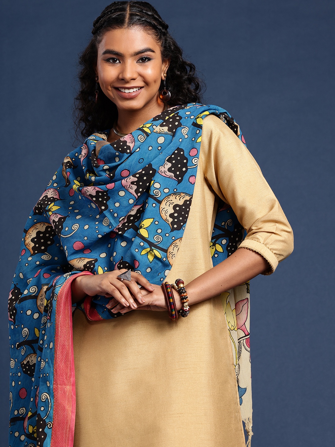 

Taavi Hand Painted Kalamkari Dupatta, Blue