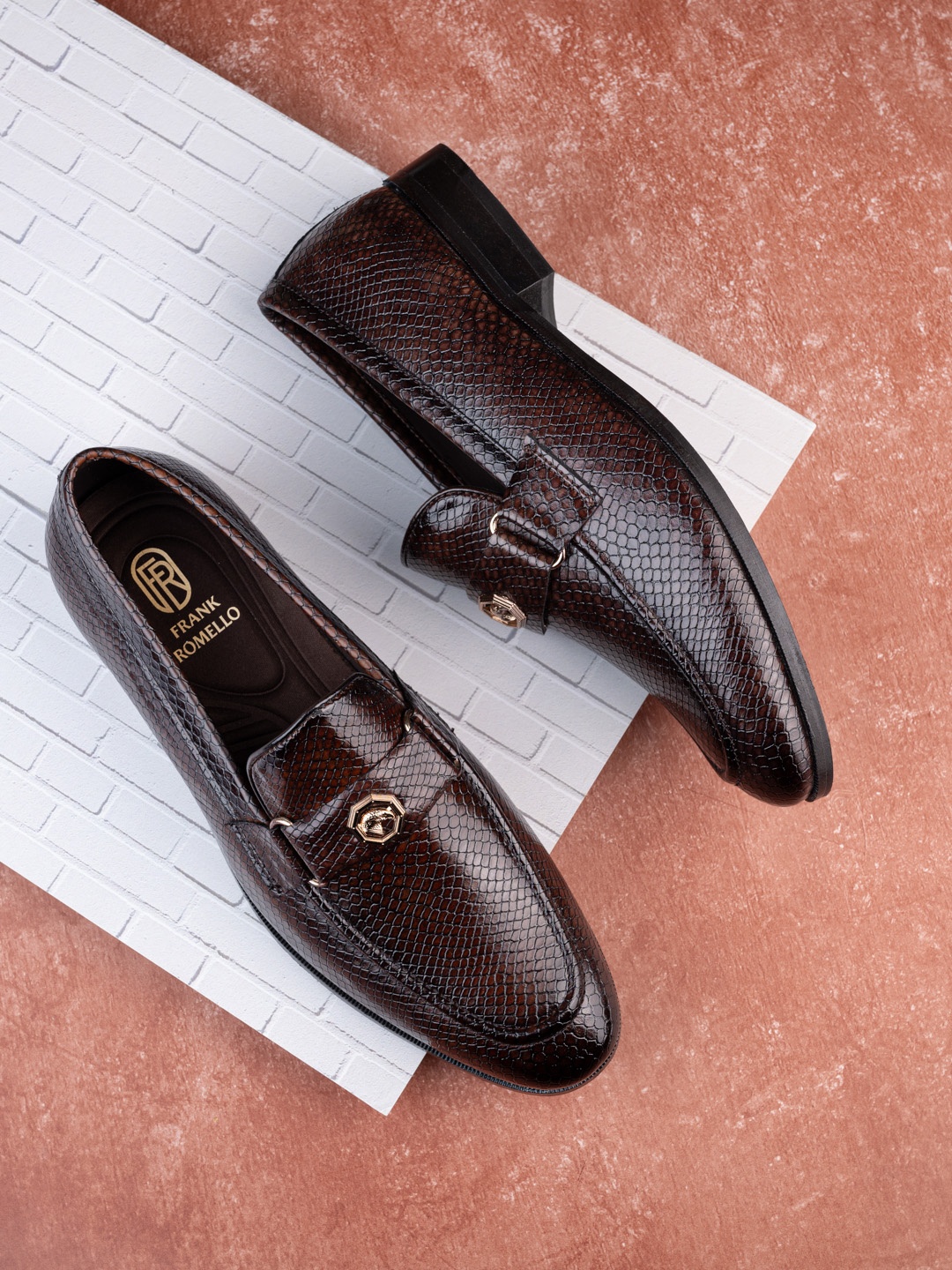 

FRANKROMELLO Men Textured Leather Formal Slip-On Shoes, Brown