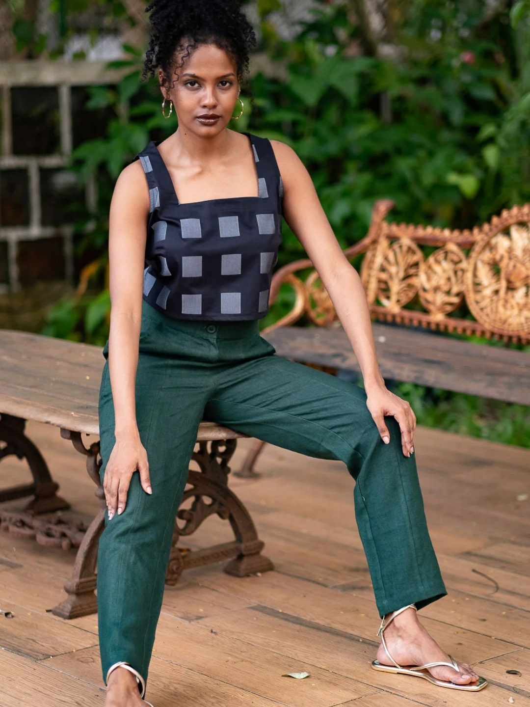 

Creatures of Habit Women Heavy Linen Panelled Pants, Green