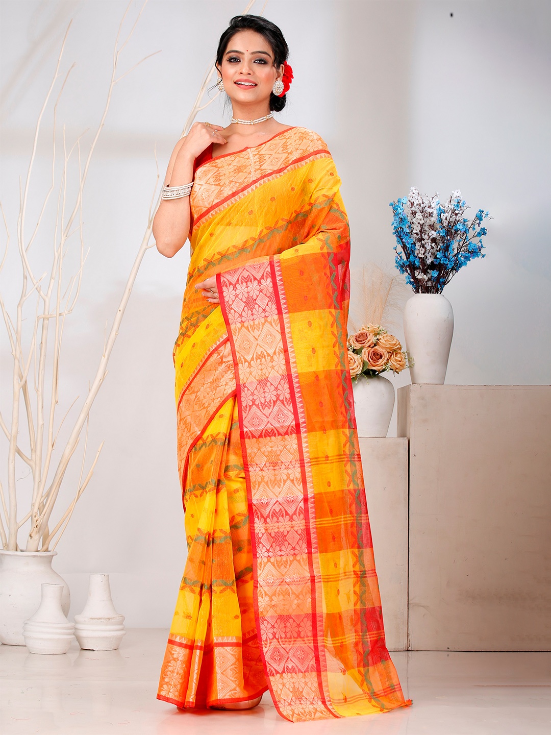 

PuJoy Woven Design Zari Pure Cotton Taant Saree, Yellow