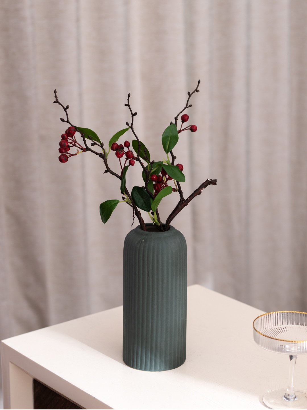 The Decor Mantra Green Textured Ceramic Cylindrical Shaped Flower Vase
