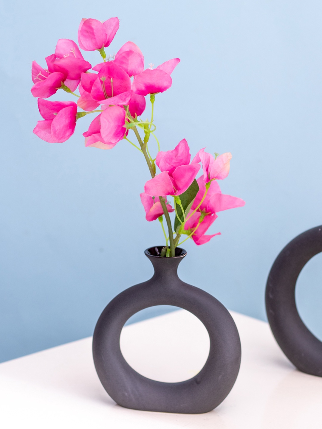 

The Decor Mantra Black Ceramic Donut Shaped Flower Vase