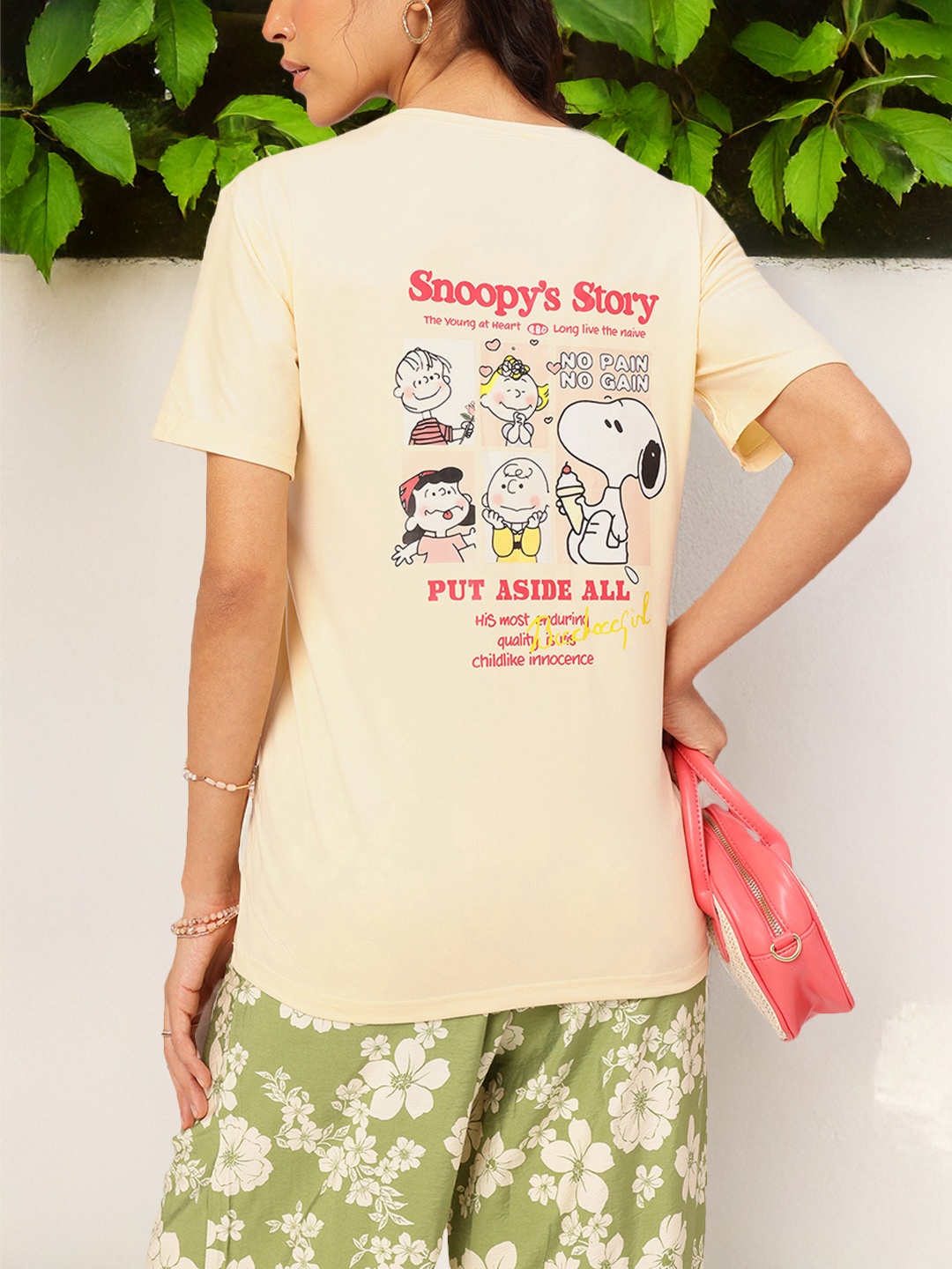 

DressBerry Typography Printed Round Neck T-shirt, Yellow