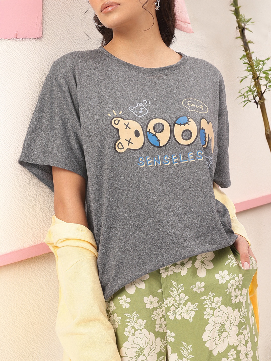 

DressBerry Cuddly Crew Printed Relaxed Fit Tee, Grey