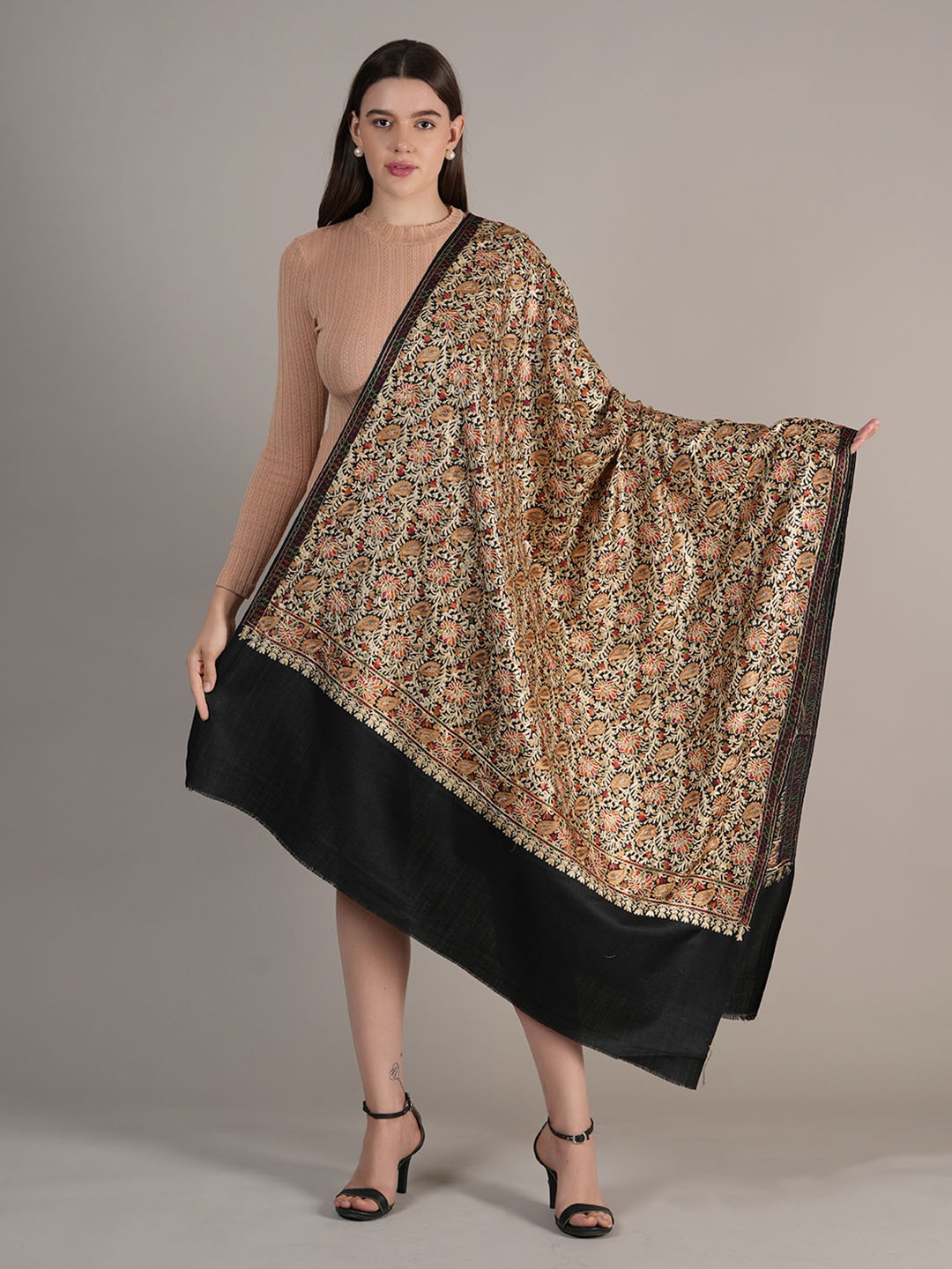 

MUFFLY Women Floral Embroidered Woollen Shawl, Black