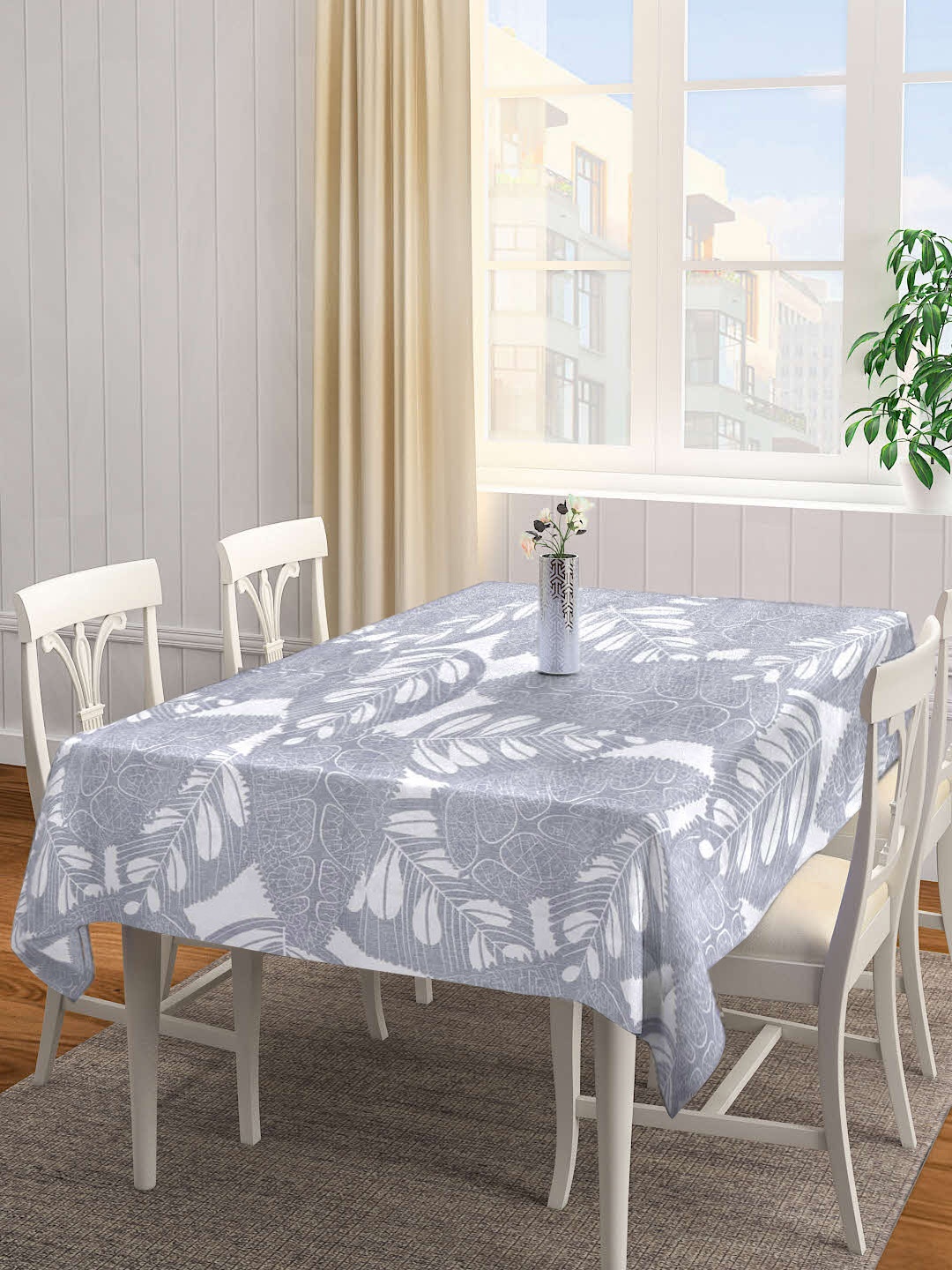 

KLOTTHE Grey & White Geometric Printed 6 Seater Rectangular Table Cover