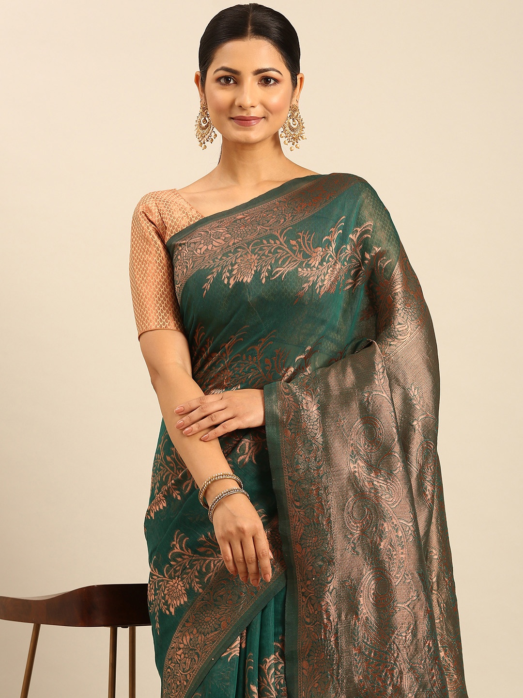 

SANGAM PRINTS Floral Woven Design Saree, Green