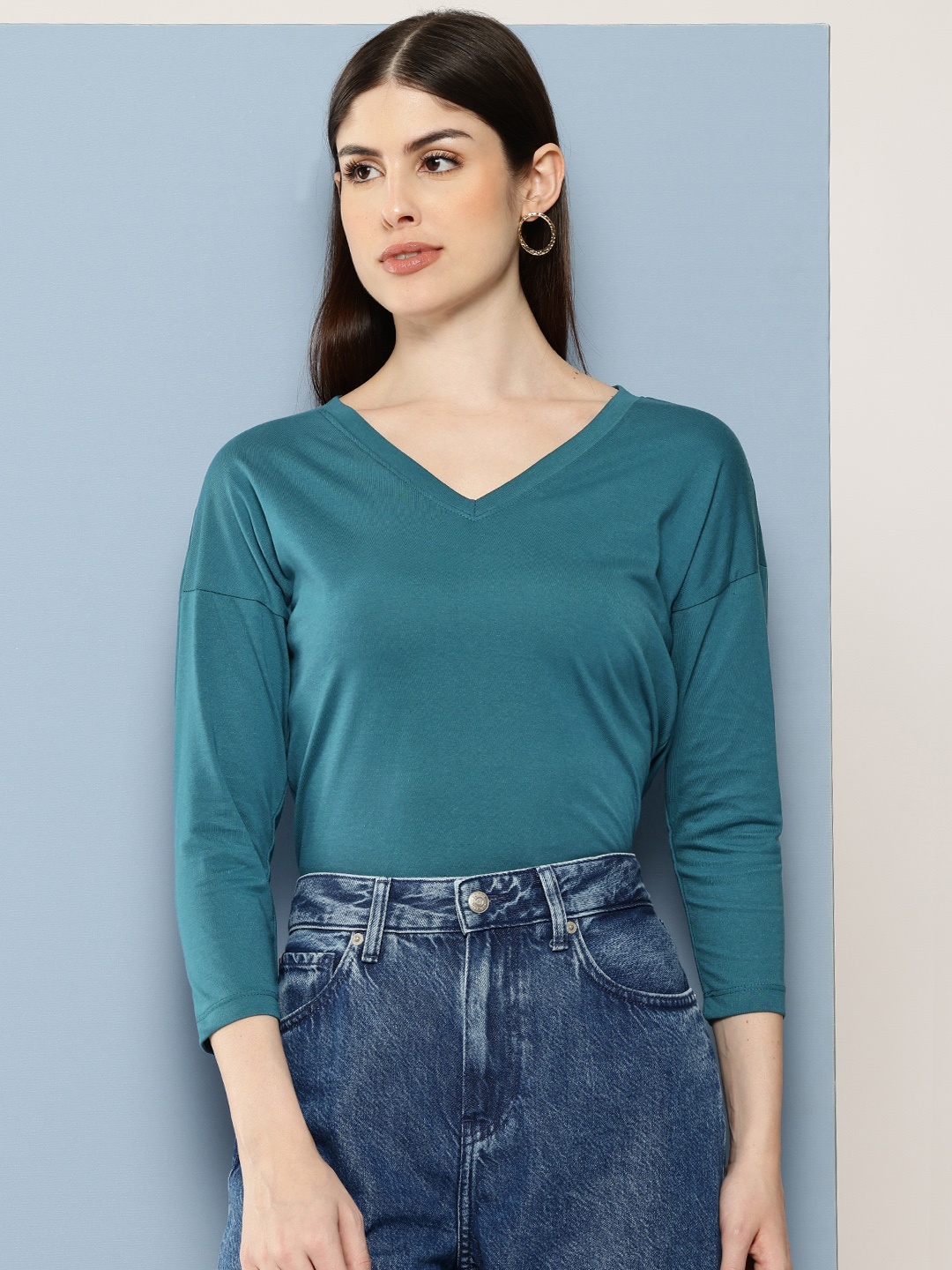 

Chemistry V-Neck Regular Top, Teal