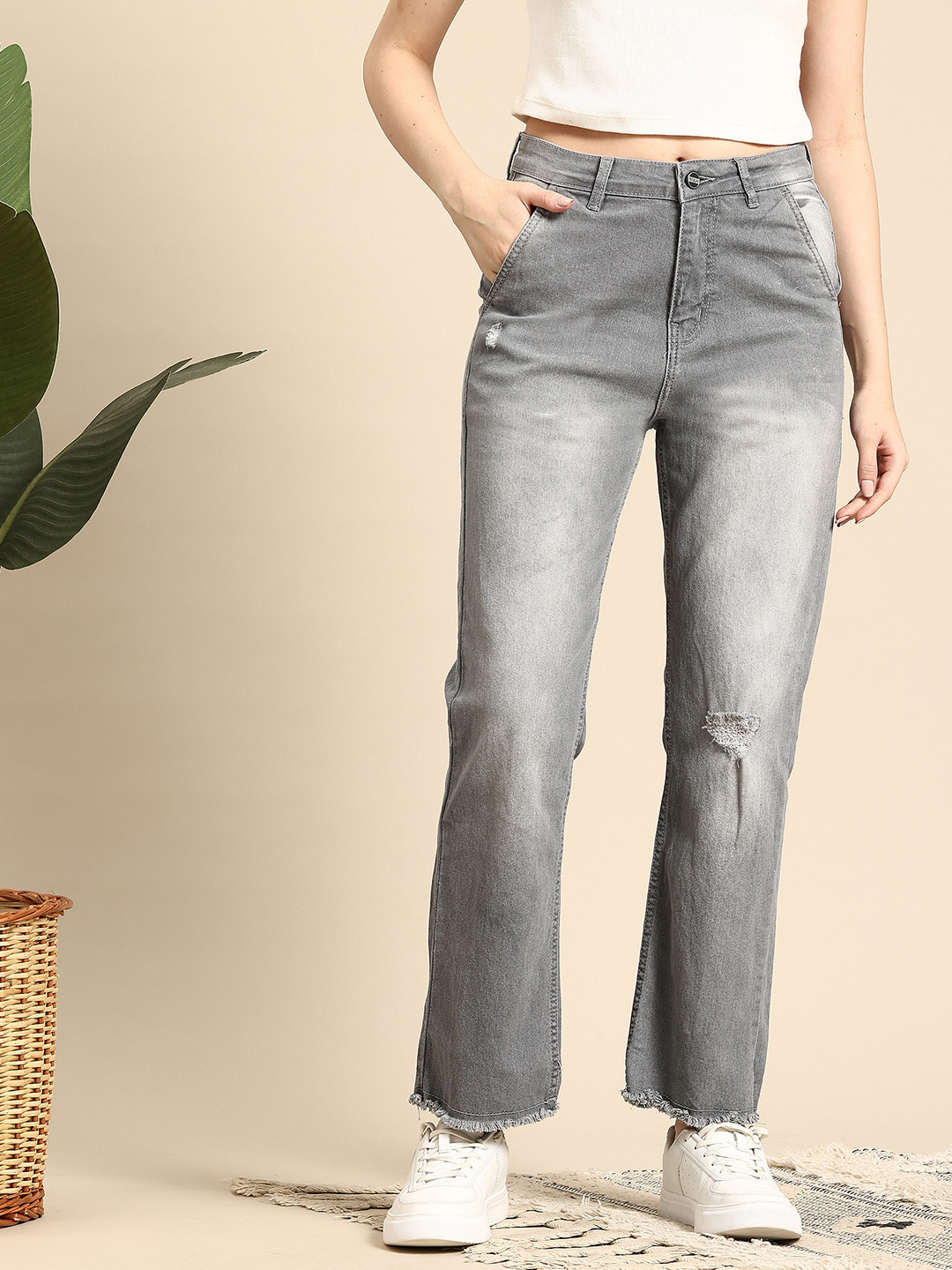 

Mast & Harbour Women Straight Fit Mildly Distressed Light Fade Stretchable Jeans, Grey