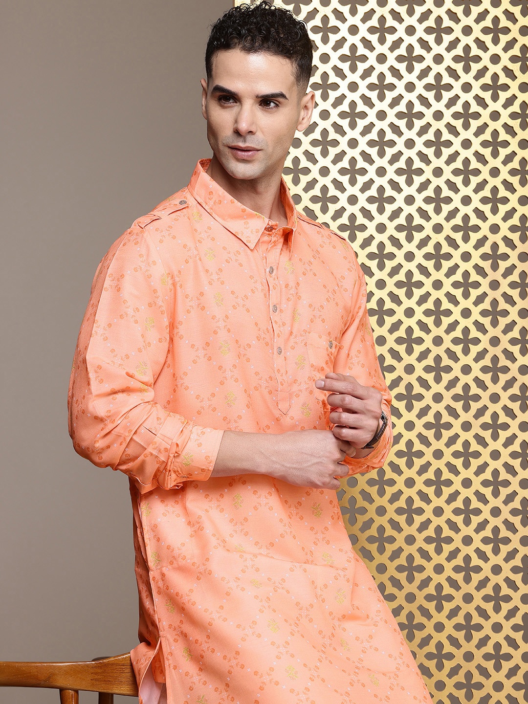 

House of Pataudi Floral Printed Pathani Jashn Kurta, Orange