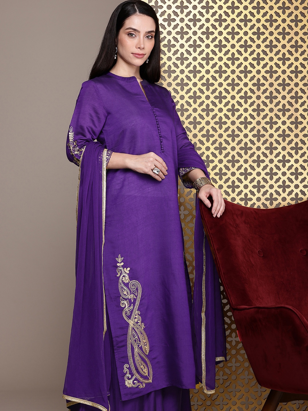 

House of Pataudi Ethnic Motifs Embroidered Regular Jashn Kurta with Palazzos & Dupatta, Purple