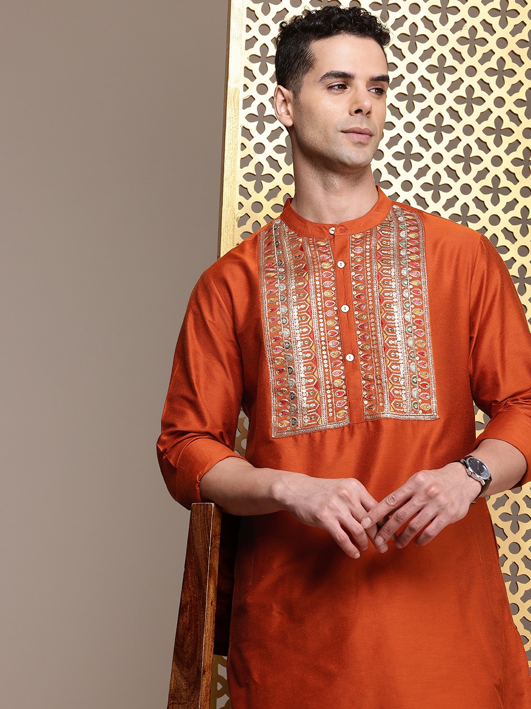 

House of Pataudi Jashn Ethnic Motifs Yoke Design Zari Work Kurta, Orange