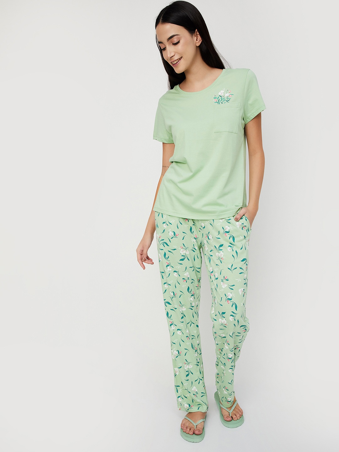 

max Women Printed Night suit, Green