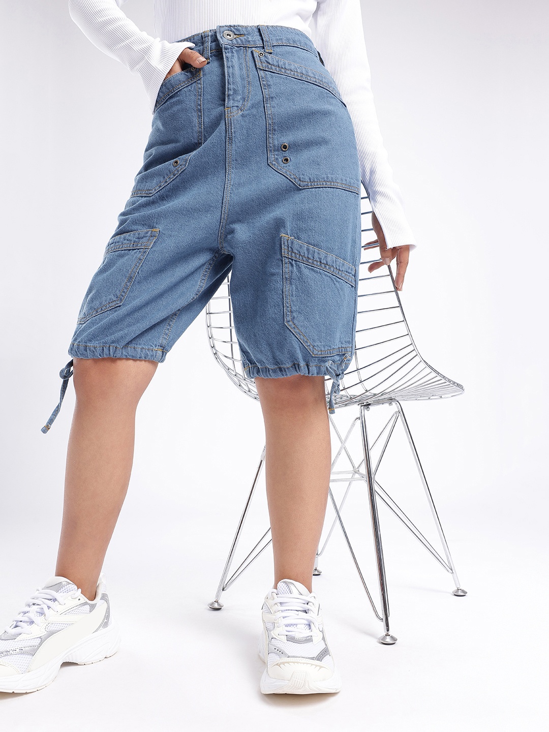 

DressBerry Women Street Cool High-Rise Knee Length Denim Cargo Shorts, Blue
