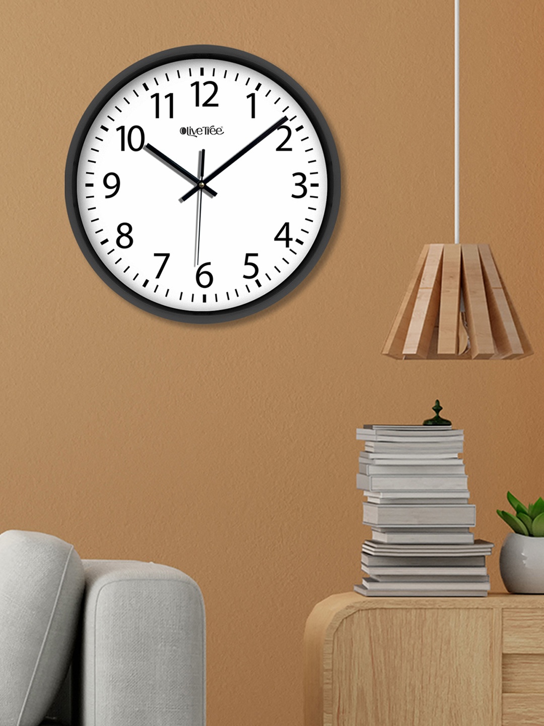 

OLIVE TREE Black & White Analogue Contemporary Wall Clock