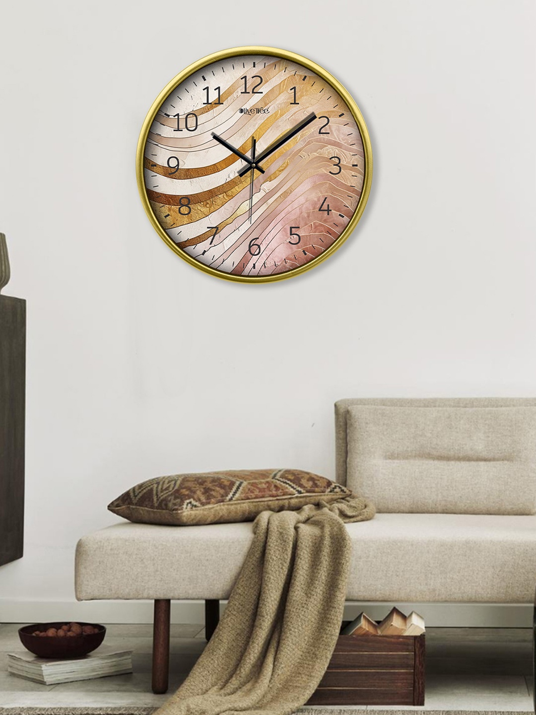 

OLIVE TREE Gold-Toned & Brown Printed Analogue Contemporary Wall Clock