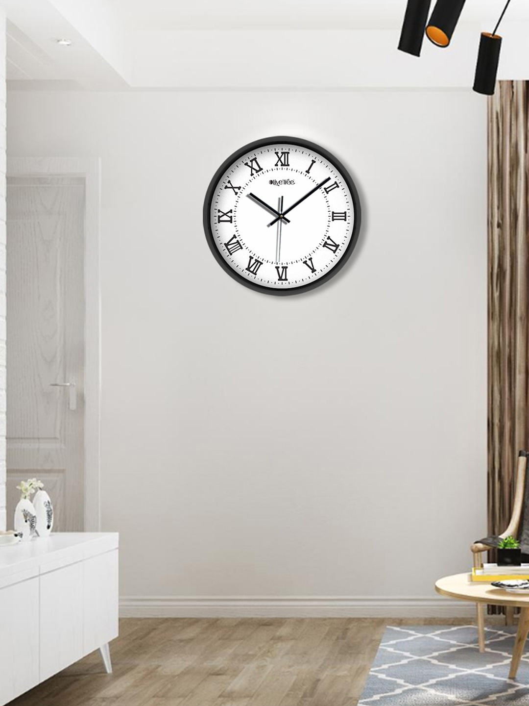 

OLIVE TREE Black & White Analogue Contemporary Wall Clock